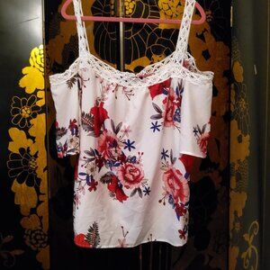 NWT 2x Touch of Red Top